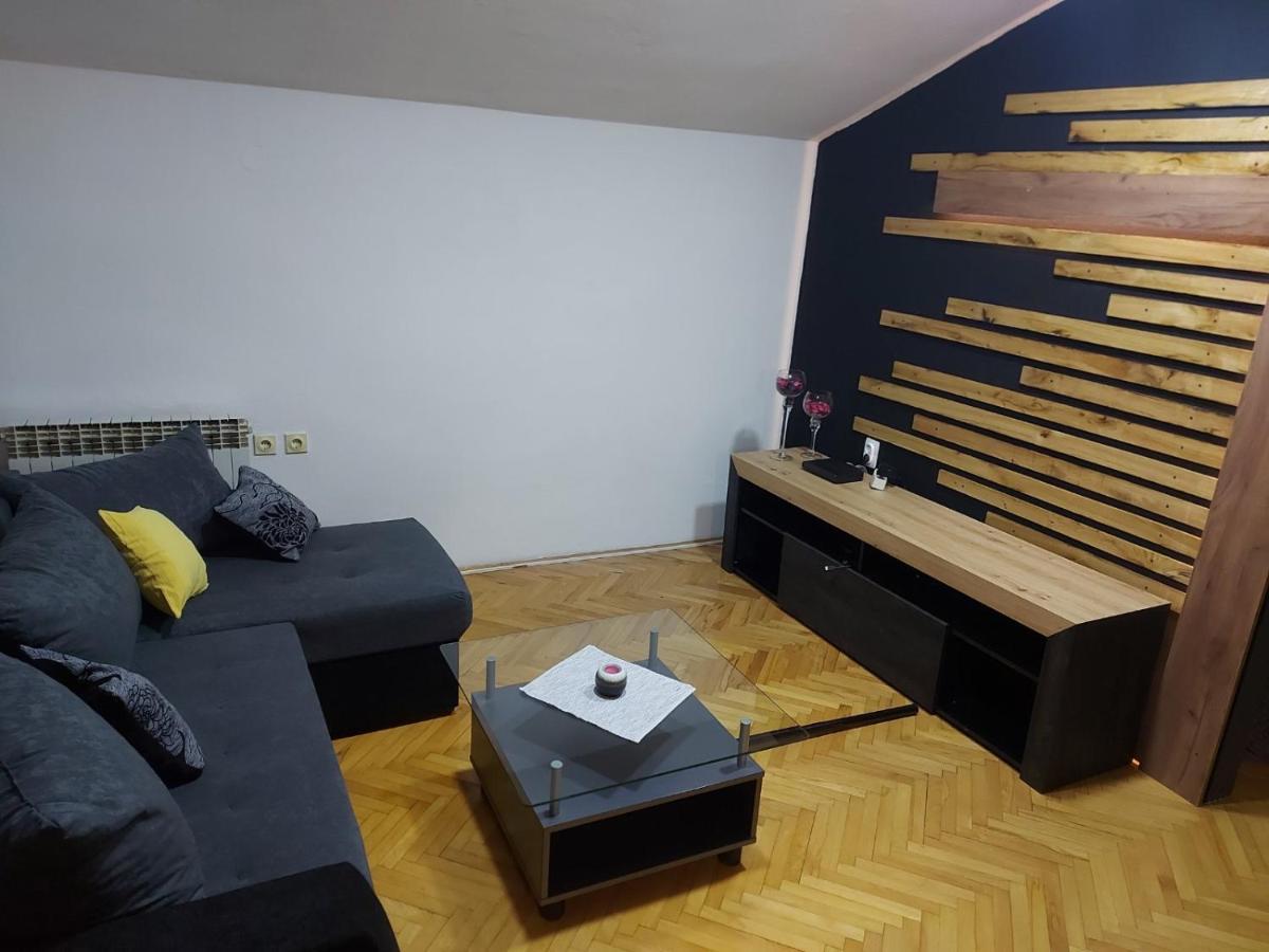 Apartman Excluziv Πριέντορ Εξωτερικό φωτογραφία